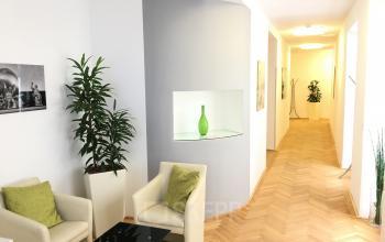Schöner Flur im Bürogebäude am Graben in Wien