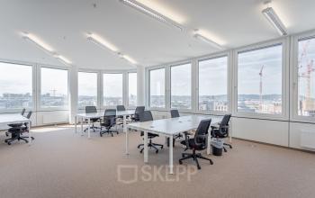 Viel Tageslicht in den Teambüros zur Miete am Thomas-Klestil-Platz Wien Landstrasse