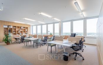 Moderne und geräumige Büros zur Miete im Bürogebäude Thomas-Klestil-Platz