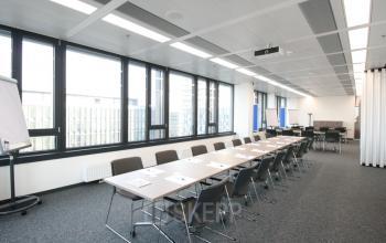 Großer Konferenzraum im Business Center in Wien