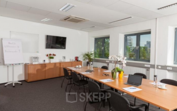 Voll ausgestatteter Meetingraum im Business Center in Wien 1190