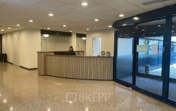 Modern reception area at Markerkant 1310 Almere Stad, with a professional ambience for office space rental.