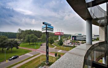 uitzicht vanuit de kantoorruimte op almere, kantoorruimte op maat vanaf 330 m2 te huur