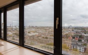 Panoramic view of Amsterdam Buitenveldert from an office to rent at Buitenveldertselaan 102-120.