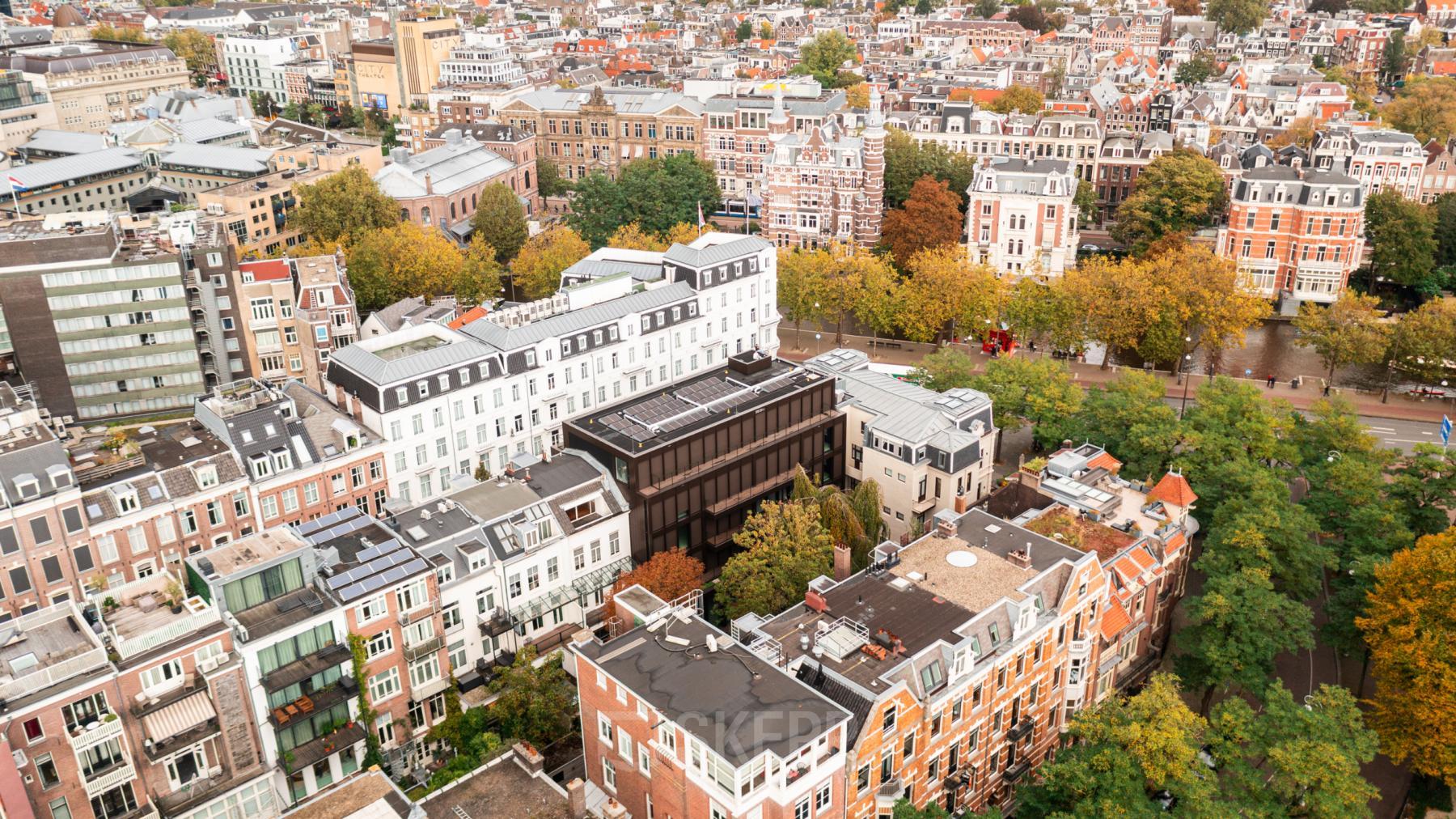 Aerial view of Pieter Cornelisz. Hooftstraat 7, Amsterdam Center, ideal for office space rental with charming Amsterdam architecture and tree-lined streets.