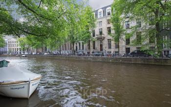View of the office buildings located at Herengracht 448-458, along the canal in Amsterdam's Canal Belt.