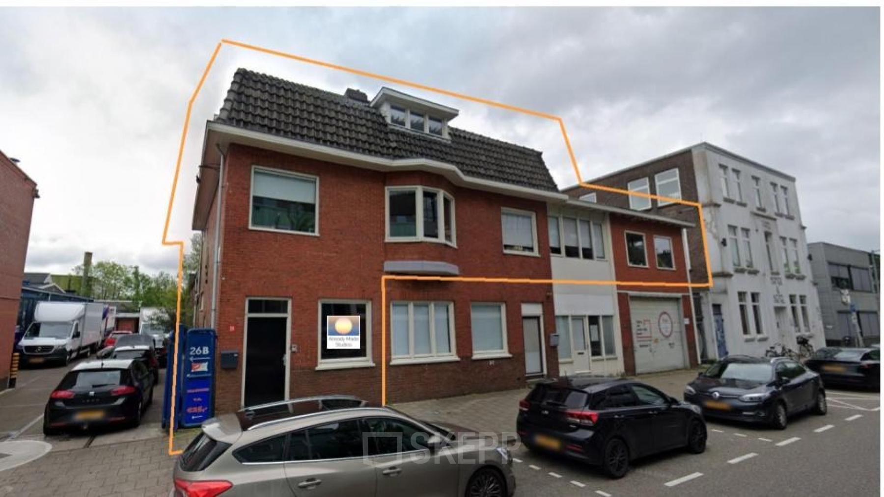 Exterior view of an office building located at Hamerstraat 24, Amsterdam North, Amsterdam, offering office space rental.