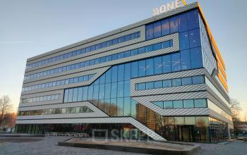 Modern exterior of an office building at Science Park 301, Amsterdam East, highlighting its unique architectural design. Ideal for office space rental with abundant natural light and contemporary features.