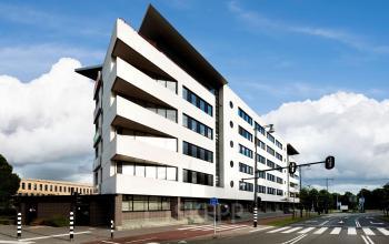 Exterior view of the modern office building at Radarweg 501, Amsterdam Sloterdijk, available for office space rental.