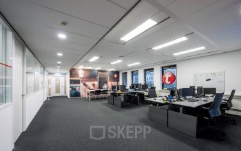 Modern furnished office space at Radarweg 501, Amsterdam Sloterdijk, featuring workstations and ample natural light for an ideal office to rent.