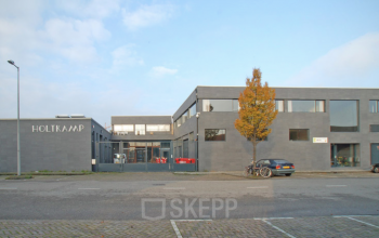 Exterior view of office building at Elektronstraat 15, Amsterdam Sloterdijk, available for office space rental.