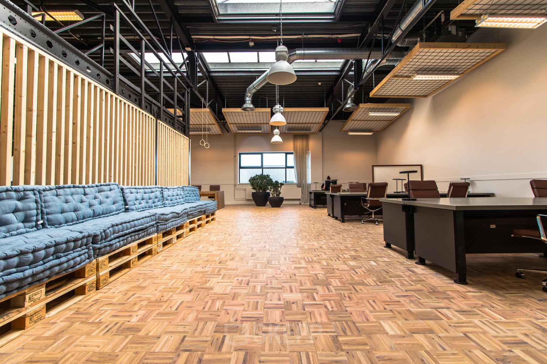 Flexdesks for rent in Amsterdam