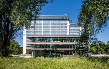 Exterior view of an office building at Nachtwachtlaan 20, Amsterdam West, ideal for office space rental.