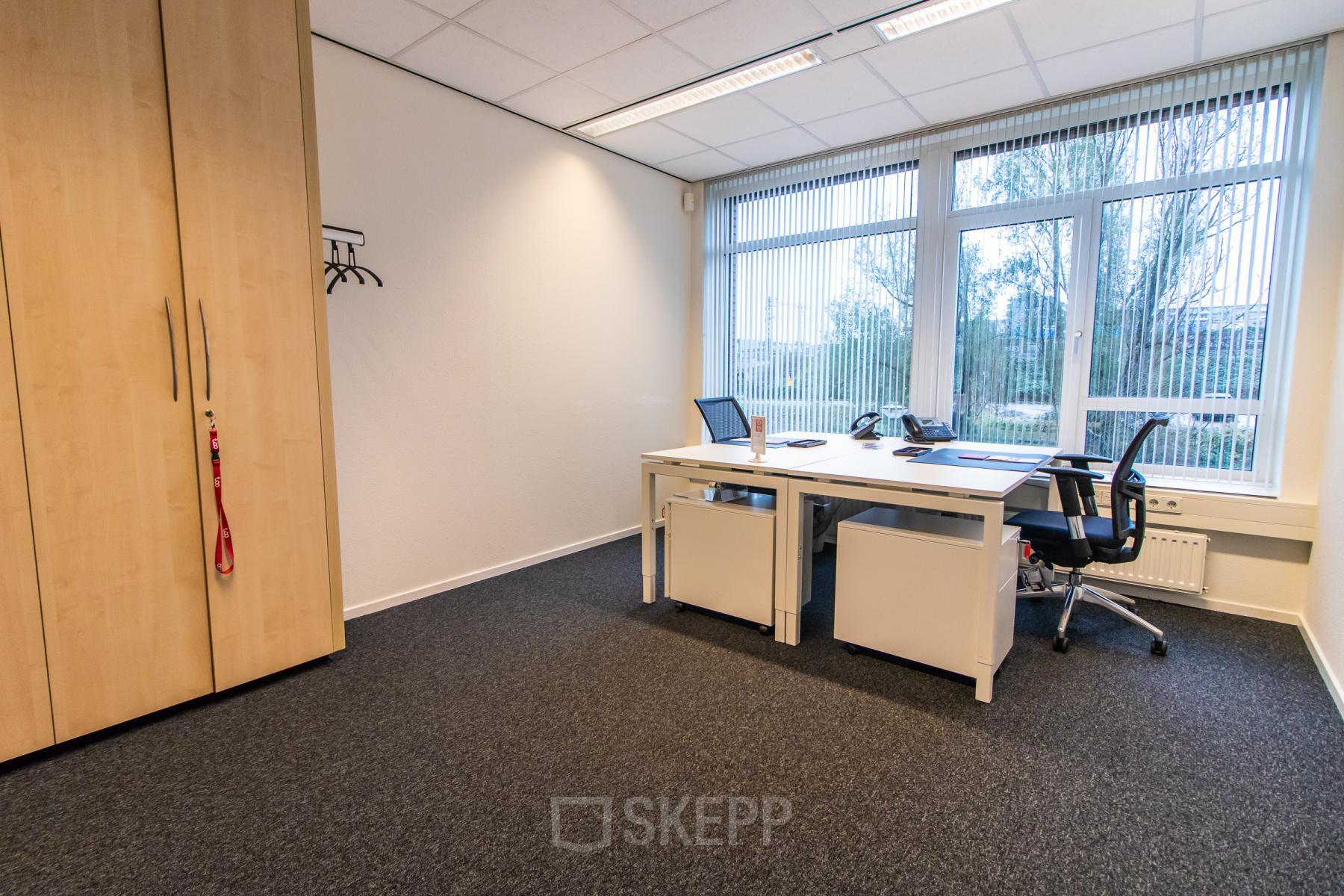 several office spaces available