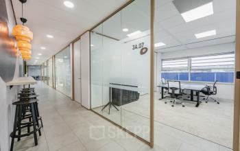 Modern office space available for rent in Amsterdam South East, featuring well-lit workstations and stylish decor. Ideal for businesses looking for office space rental.