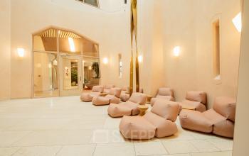 Bright office space at Bijlmerplein 888, Amsterdam South East with casual seating perfect for meetings. Ideal for office space rental.