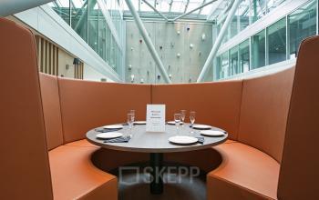 kantoorrruimte amsterdam amstelveenseweg lunch bank huren meubilair