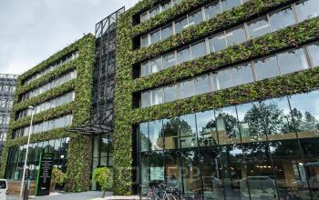 entry office building berchem antwerp