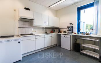 Multiple pantry's for tenants present