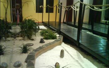Un jardin Zen para relajarse en Carrer de la Diputació 279