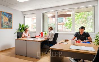 Alquilar oficinas Carrer de París 45-47, Entlo 3ª, Barcelona (1)