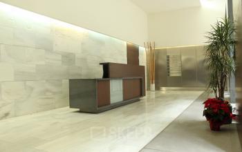 Área de recepción en el carrer de Pau Claris