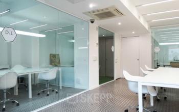 Alquilar oficinas Carrer Albigesos 25-27, Barcelona (3)