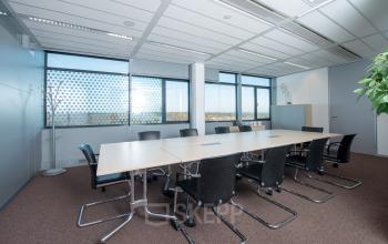 Sala de reuniones en el Carrer de la Marina