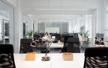 Großes Büro zur Miete in Berlin an der Zossener Straße in Kreuzberg