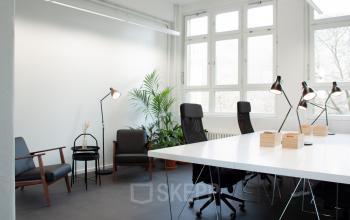 Helles Büro mieten in Berlin, Zossener Straße
