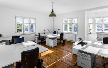 Großes Buero zur Miete in Berlin Lichtenberg