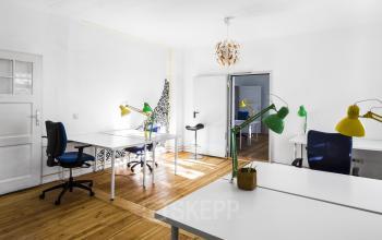 Kreativer Arbeitsplatz im Business Center am Blockdammweg in Berlin