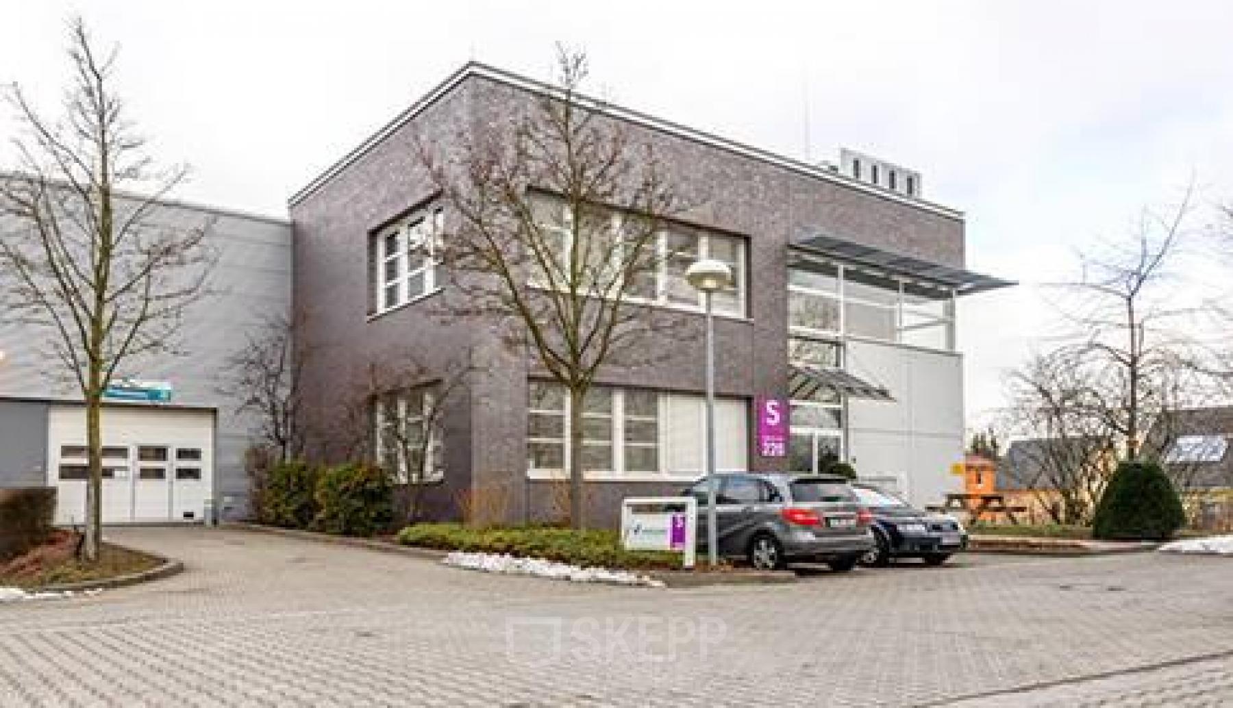 Interessante Außensicht vom Business Center in Berlin Marzahn 