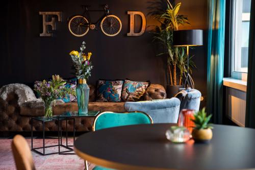 Beeindruckende Business Lounge der Immobilie in Berlin Mitte