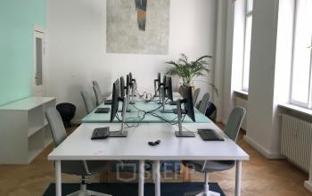Büroraum mieten mit hellen Privatbüros in Berlin
