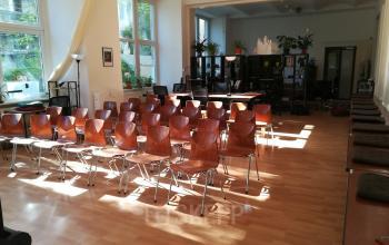 Großer Konferenzraum des Bürogebäudes in Berlin