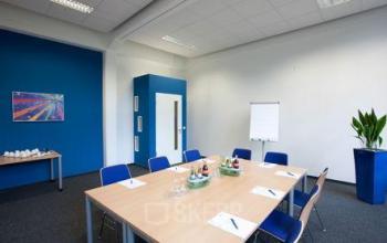 Helles Büro zur Miete im Business Center in Berlin Spandau
