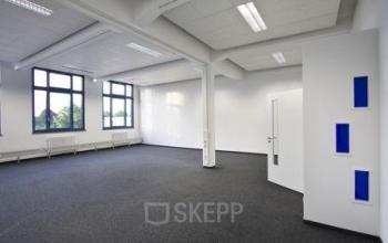 Große Bürofläche im Business Park an der Gartenfelder Straße in Berlin-Spandau