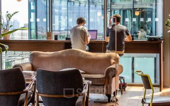 Arbeitsplatz mieten im coworking Bereich am Kemperplatz in Berlin Tiergarten