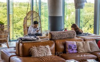 Business Center mit gemütlichen Loungebereich in Berlin Tiergarten am Kemperplatz