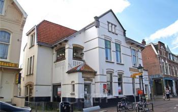 Exterior view of office building located at Zomerzorgerlaan 50, Bloemendaal, available for office space rental.