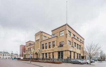 Exterior view of the office building available for office space rental at Ceresstraat 13, Breda Centrum-Station.
