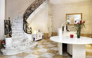 Entree Louizalaan kantoorruimte Brussel