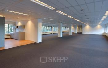 kantoor met pantry huren