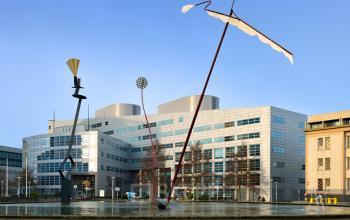 kantoorgebouw kantoorruimte huren den haag