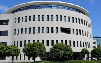 Exterior view of office building at Keulenstraat 12, Deventer, available for office space rental.