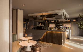 Stylish office space at Diemerhof 42, Diemen, featuring a modern furnished lounge area perfect for office space rental.