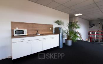 Pantry and common room available