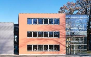 Helle Büroräume mieten im Business Park in Dresden-Klotzsche