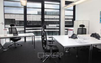 Modernes Büro mieten im Business Center in Düsseldorf Altstadt